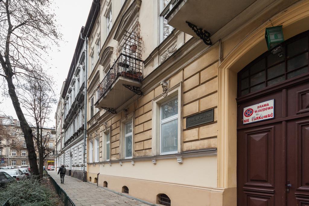 Friendly Apartments - Downtown Krakow Exterior photo