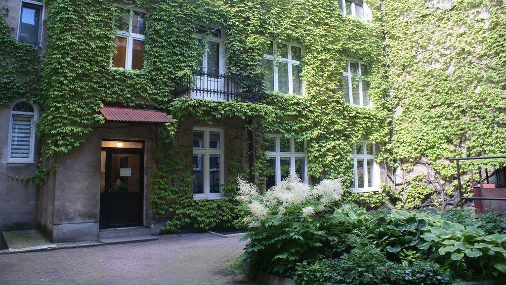Friendly Apartments - Downtown Krakow Exterior photo